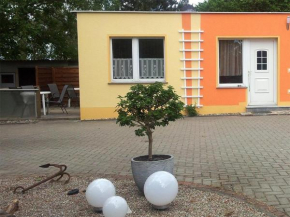 Отель Preisguenstiger-Bungalow-fuer-2-Personen-1-Aufbettung-auf-Ruegen  Загард